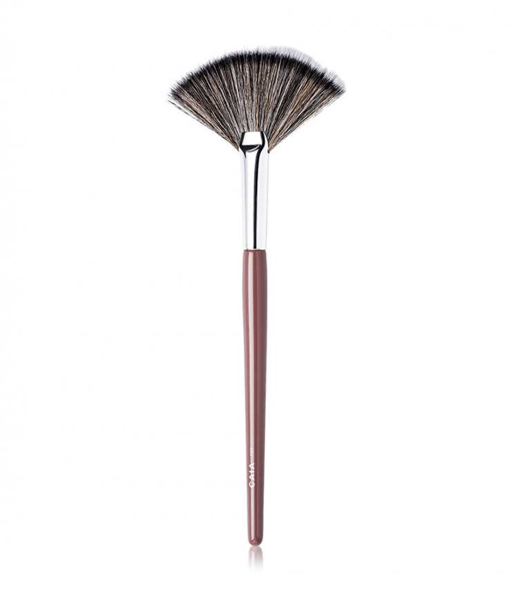 HIGHLIGHTER FAN BRUSH F07